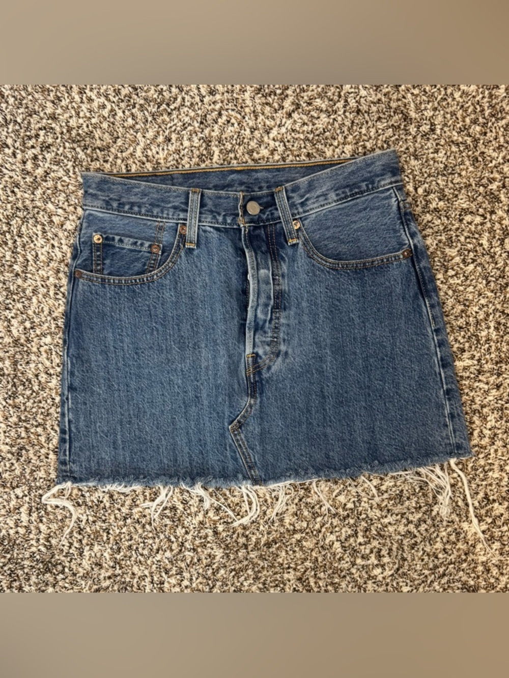 Levi’s Button Fly Denim Mini Skirt Raw Hem Cutoff Blue Jean Skirt Women’s Sz 27